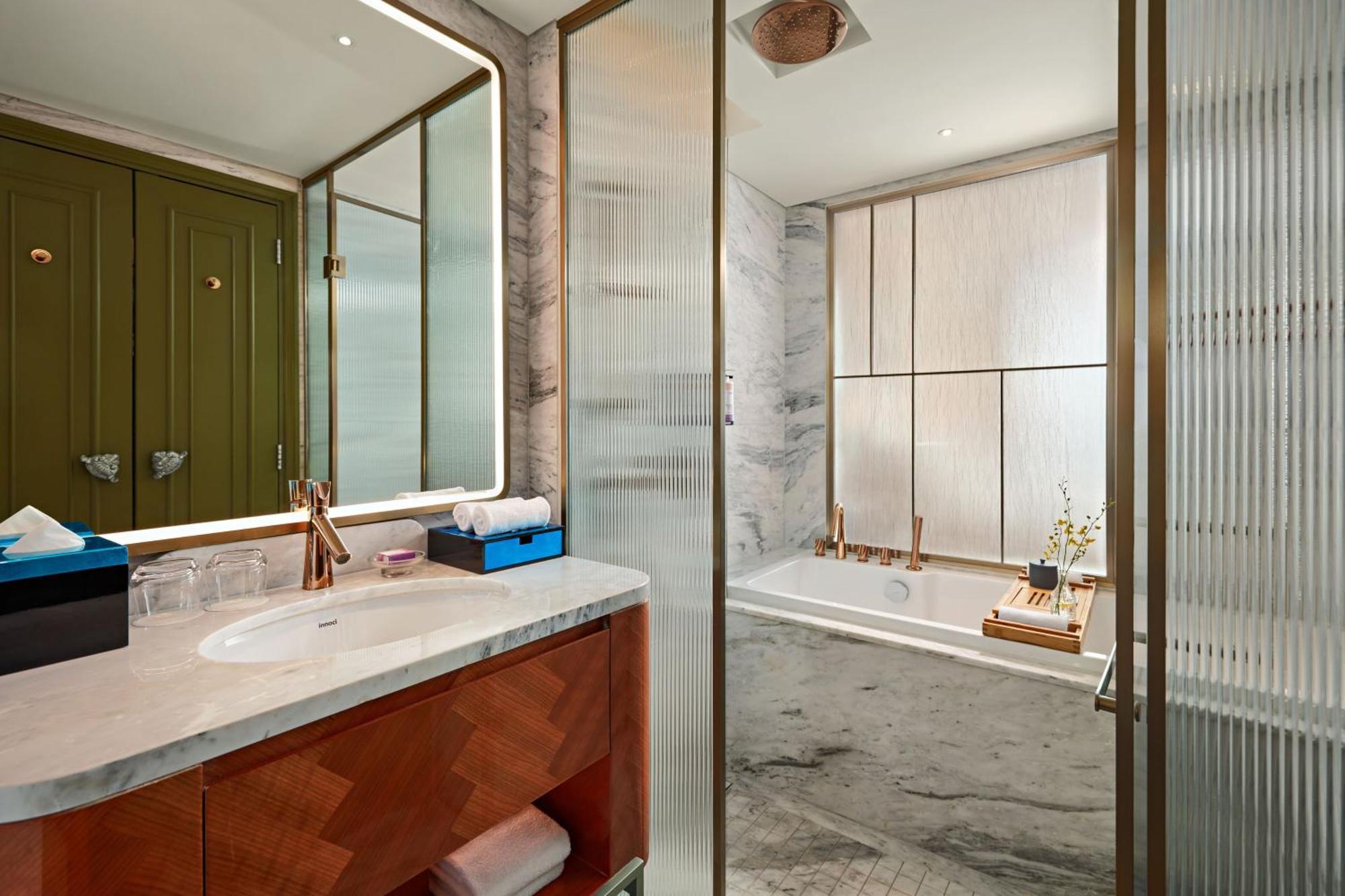 Mövenpick Hotel Hanoi