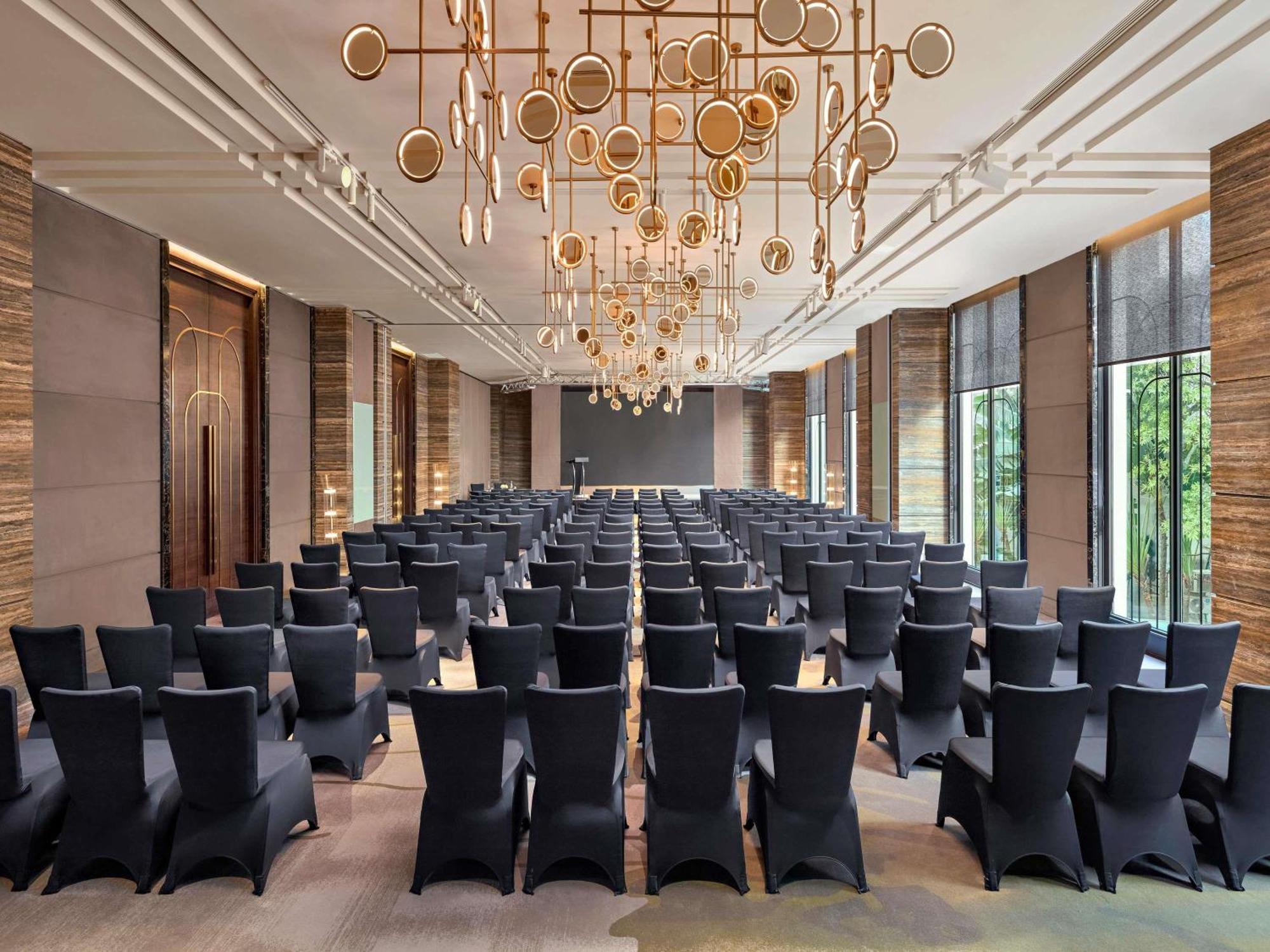 Moevenpick Centre Hotel Hanoi