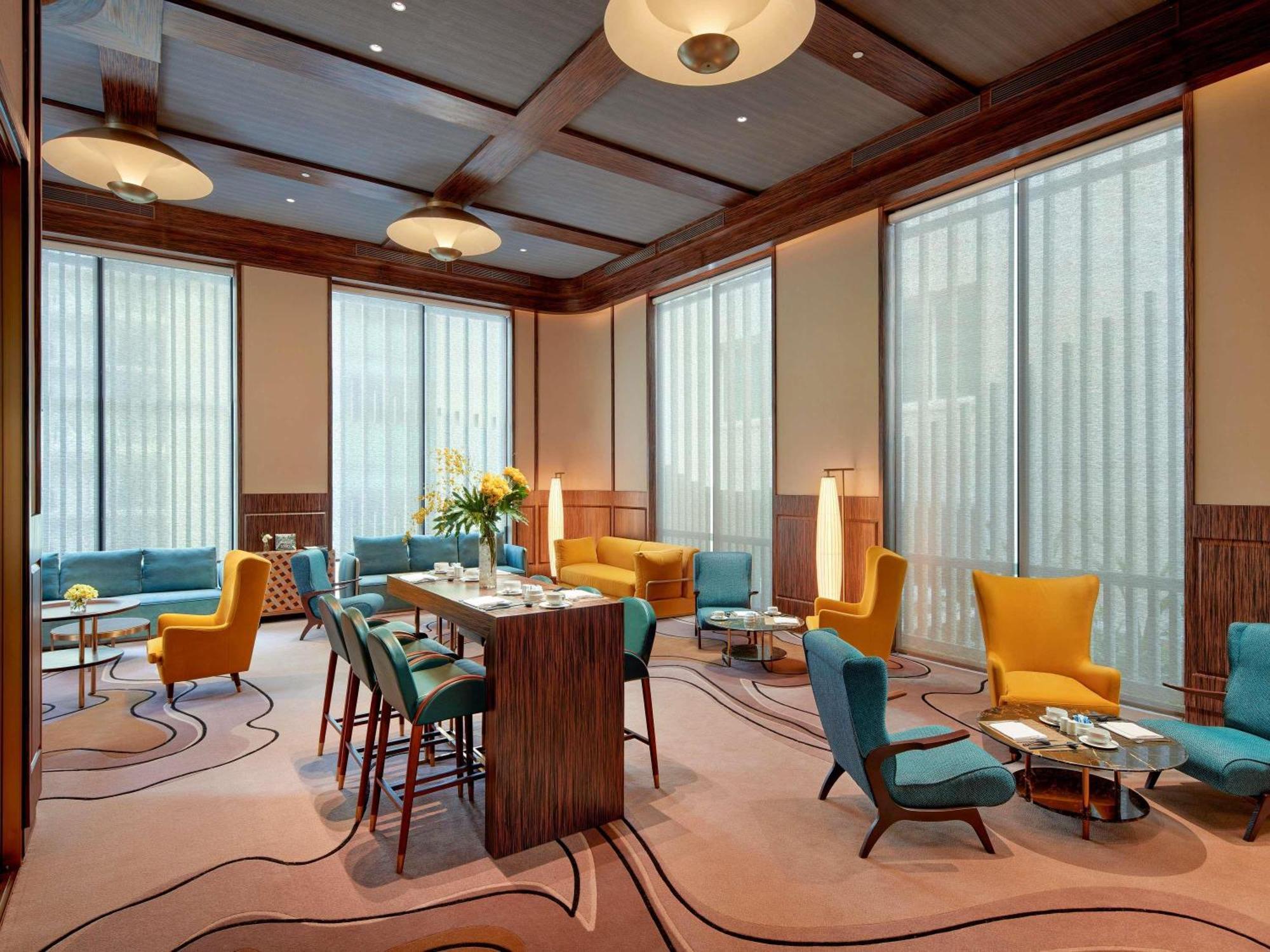 Moevenpick Centre 5* Hanoi